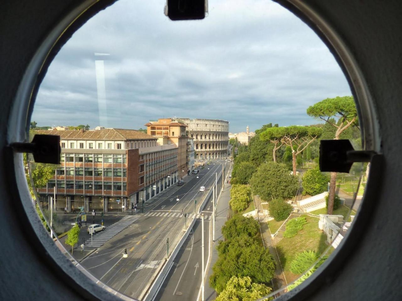 Blue Star Luxury Apartment San Giovanni - Colosseo Roma Eksteriør bilde